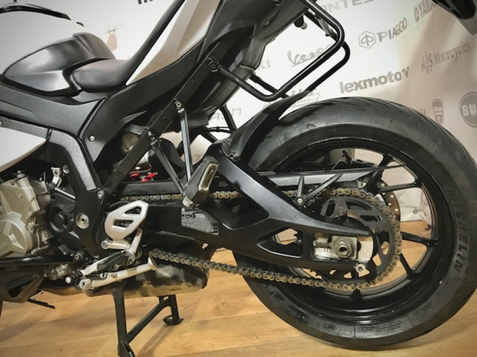 15 XR1000 chain