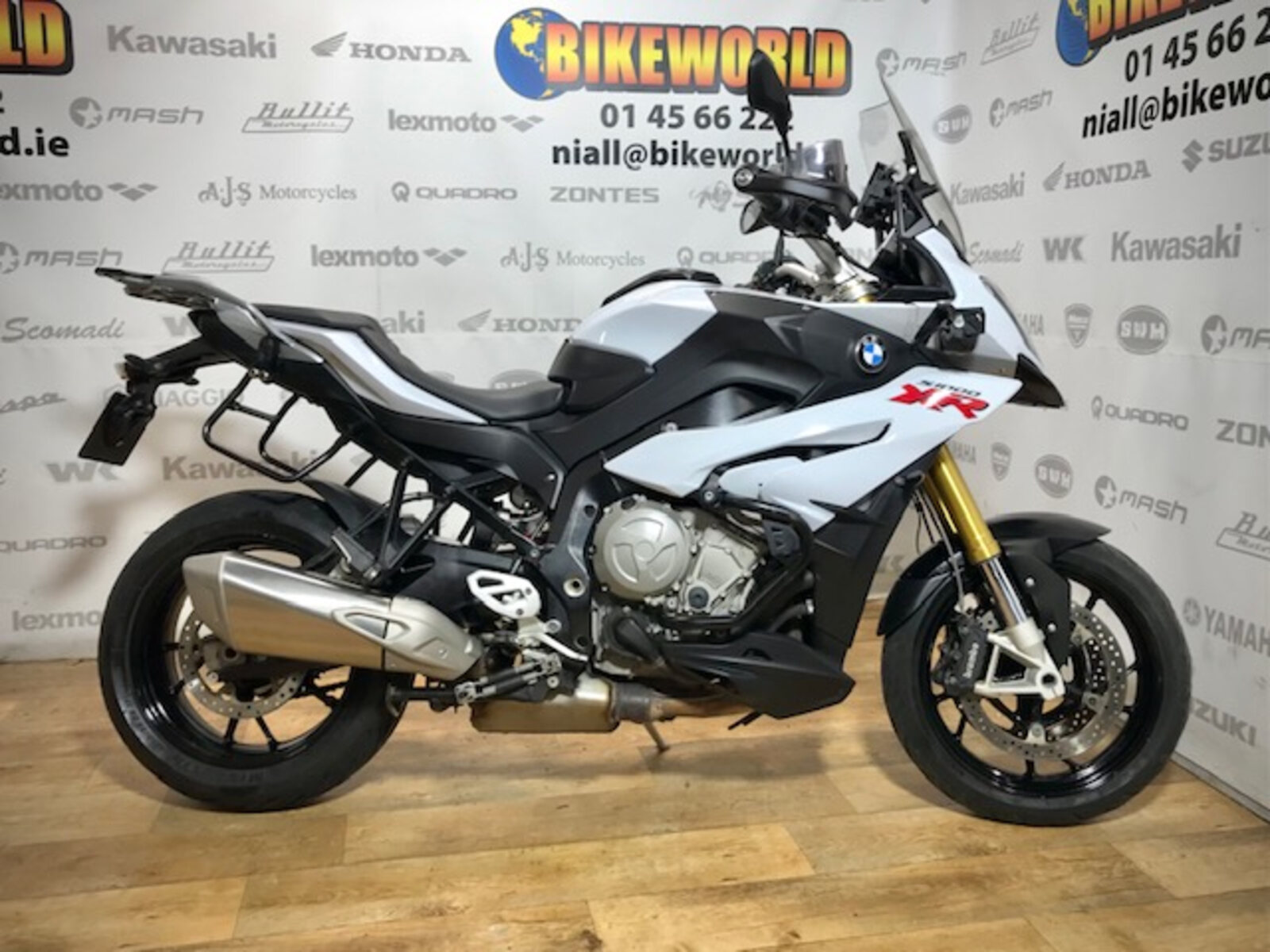 15 XR1000 side
